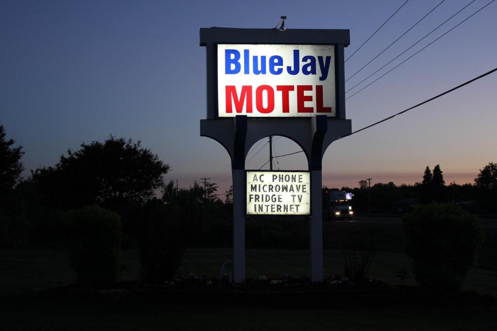 Blue Jay Motel Peterborough Dış mekan fotoğraf